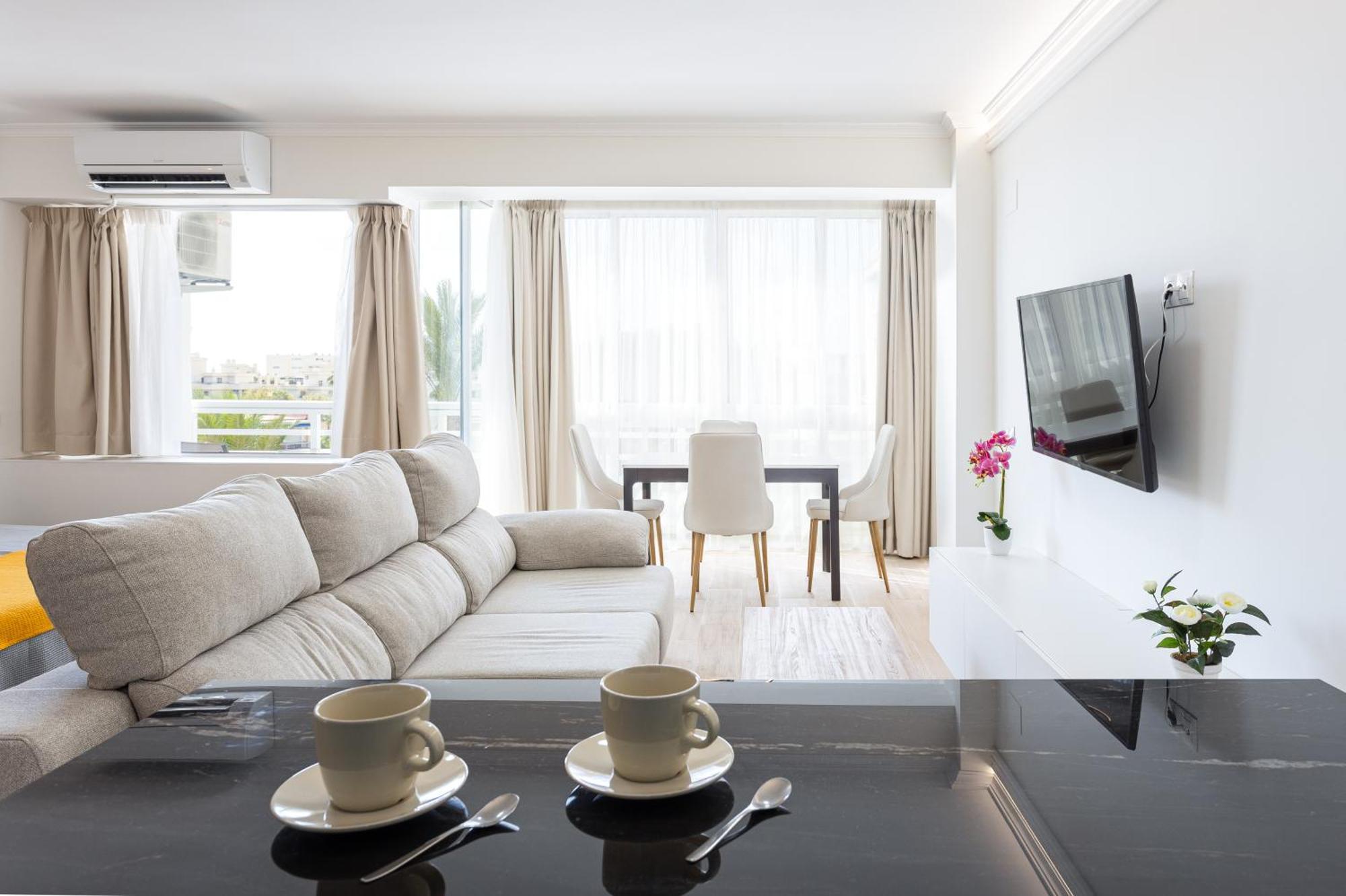 Blonzu Camboya Apartamento Torremolinos Exterior foto